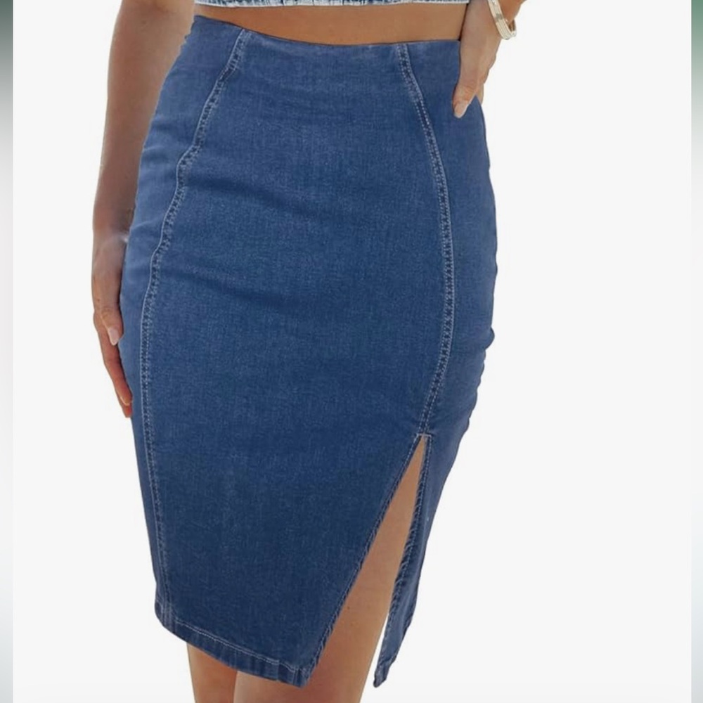 Denim pencil skirt